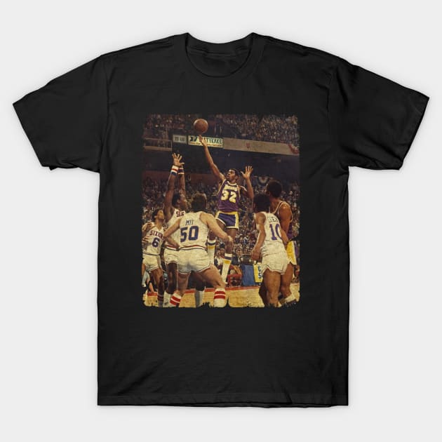 Magic Johnson vs Sixers All Star T-Shirt by Wendyshopart